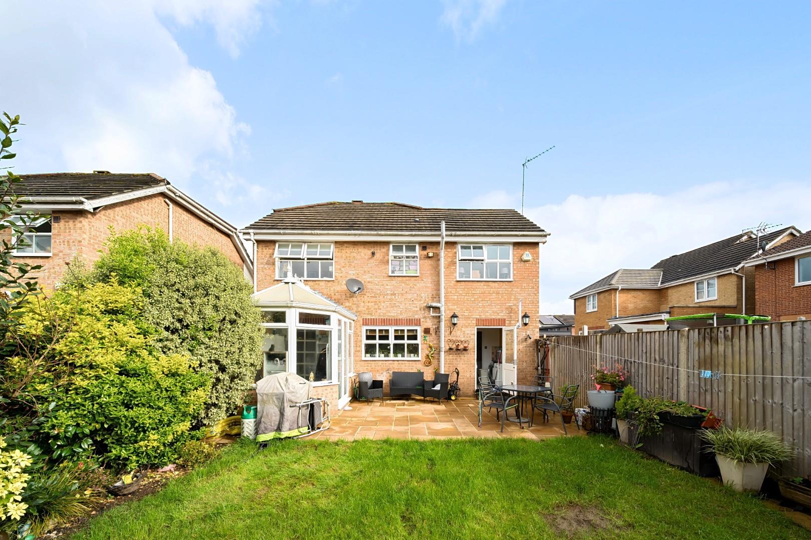 Longfield Avenue, London